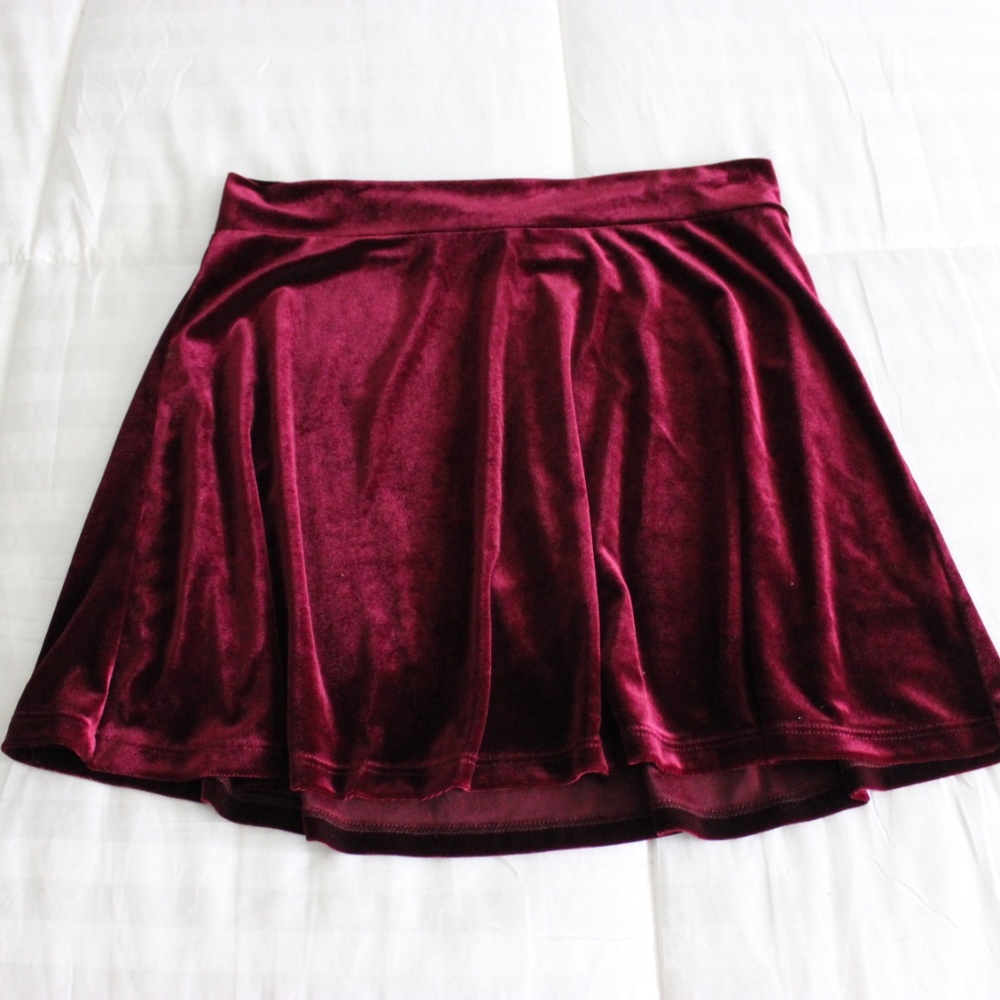 Urban Outfitters Burgundy Red Velvet Skater Skirt - Picture 2 of 4